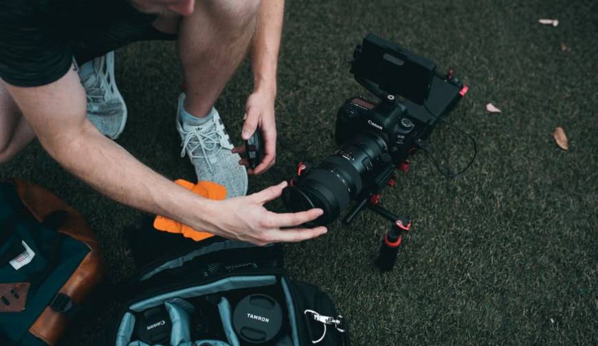 色彩心理学×动态美学，长白产品视频拍摄公司唤醒感官冲击力